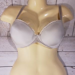 Calvin Klein White 32DD Underwire Bra